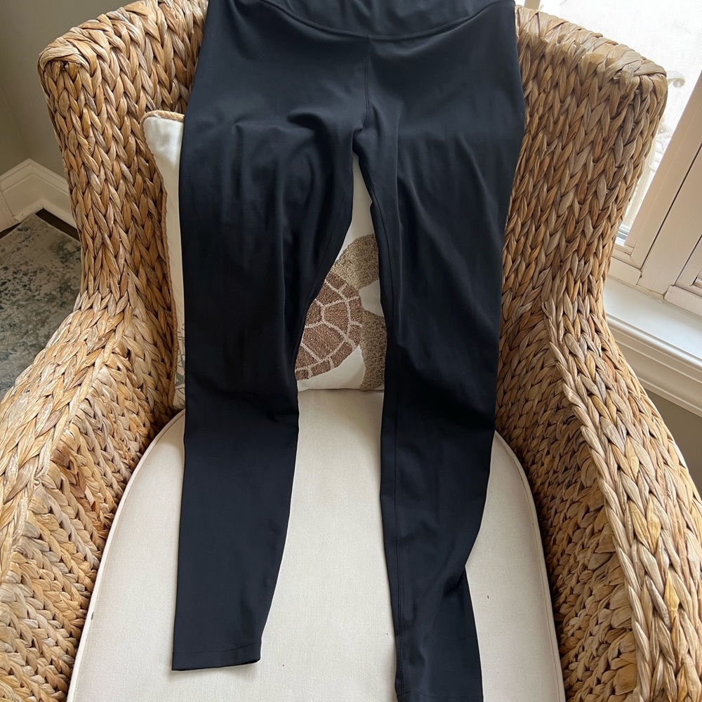 Full length black Nike leggings